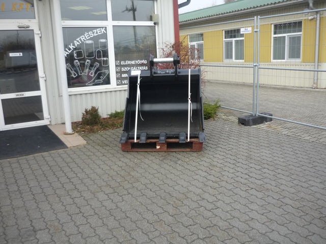 Mélyásó kanál 21 t (2).JPG